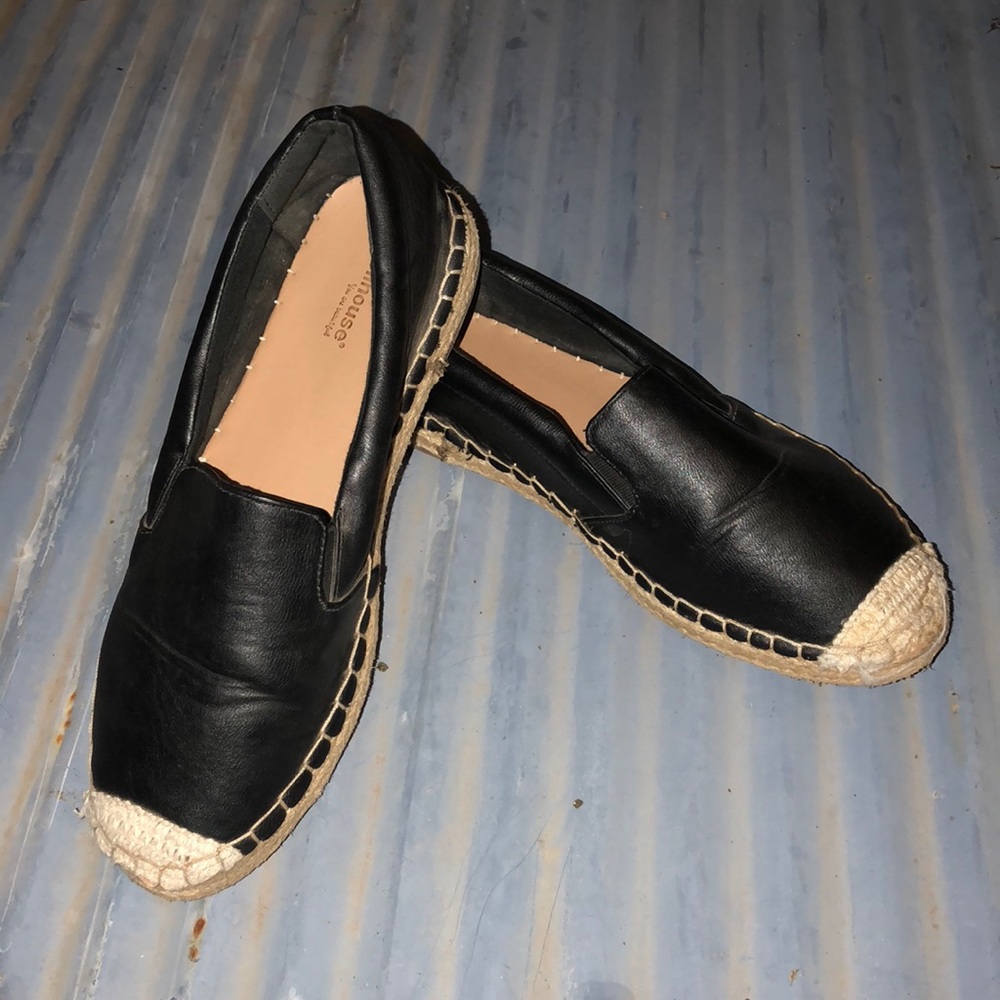 Dollhouse boat shoes